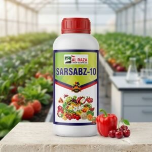 Sarsabz-10 – Chelated Micronutrient Fertilizer Pakistan | 10-in-1 Trace Element Formula for Maximum Crop Yield | Al Raza Crop Sciences 8 Farmer spraying Sarsabz-10 chelated micronutrient fertilizer on wheat crop in Pakistan